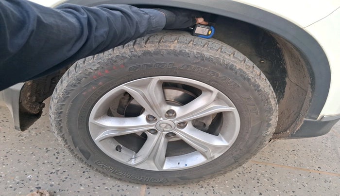 2019 Tata Harrier XZ 2.0L, Diesel, Manual, 1,00,566 km, tyre