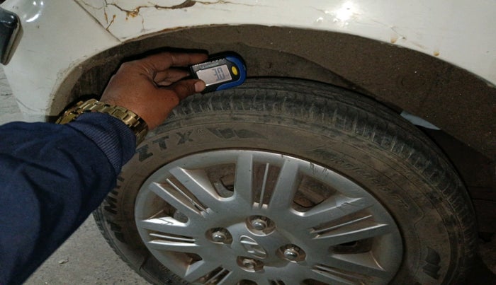 2012 Hyundai Santro Xing GL PLUS, Petrol, Manual, 1,29,778 km, tyre