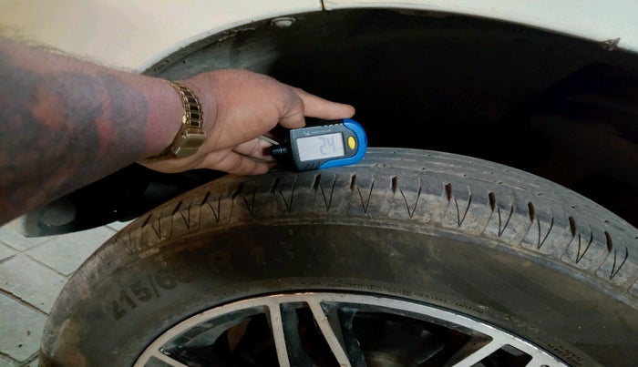 2014 Nissan Terrano XL (P), Petrol, Manual, 84,905 km, tyre