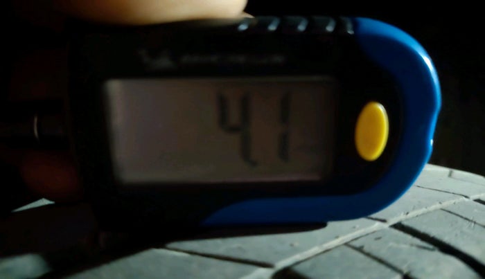 2014 Nissan Terrano XL (P), Petrol, Manual, 84,905 km, tyre