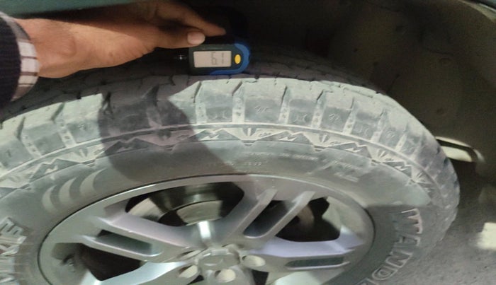 2022 Mahindra Thar LX D AT 4WD HT, Diesel, Automatic, 27,473 km, tyre