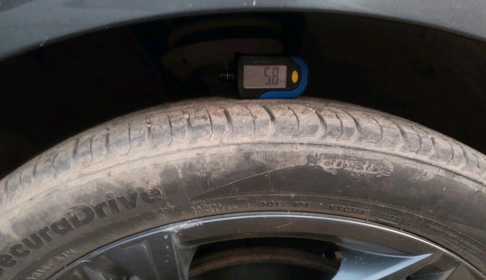 2022 Hyundai NEW I20 SPORTZ 1.2 MT, Petrol, Manual, 25,224 km, tyre