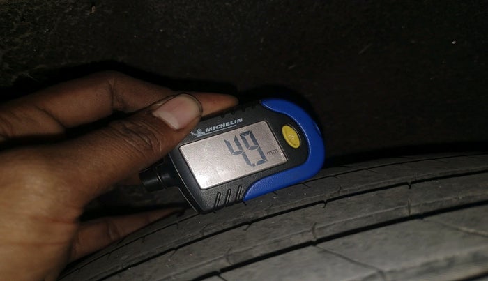 2016 Maruti Baleno ALPHA PETROL 1.2, Petrol, Manual, 40,914 km, tyre