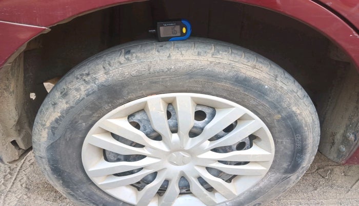 2018 Maruti Dzire VXI, Petrol, Manual, 89,762 km, tyre