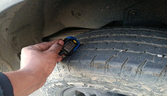 2024 Mahindra Thar LX HARD TOP 4WD MT, Diesel, Manual, 34,561 km, tyre