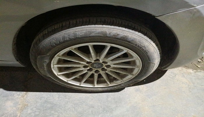 2019 Maruti Baleno SIGMA PETROL 1.2, Petrol, Manual, 30,620 km, tyre