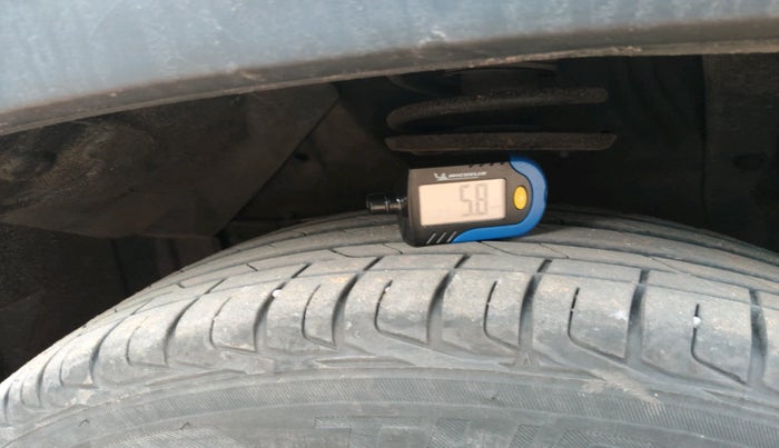 2018 Maruti Vitara Brezza ZDI, Diesel, Manual, 1,80,794 km, tyre