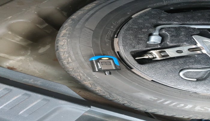 2018 Maruti Vitara Brezza ZDI, Diesel, Manual, 1,80,794 km, tyre