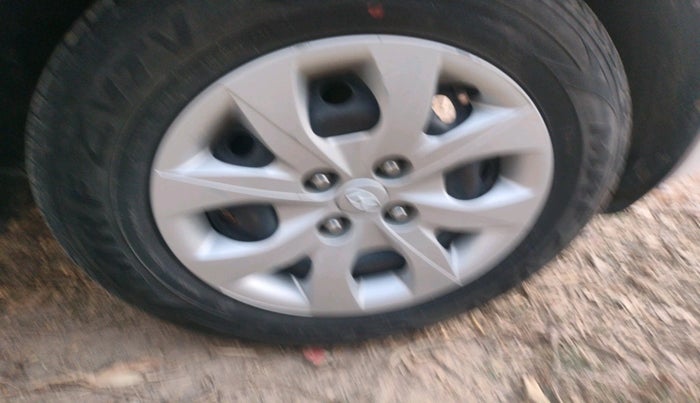 2020 Hyundai Elite i20 MAGNA PLUS 1.2, Petrol, Manual, 82,950 km, tyre