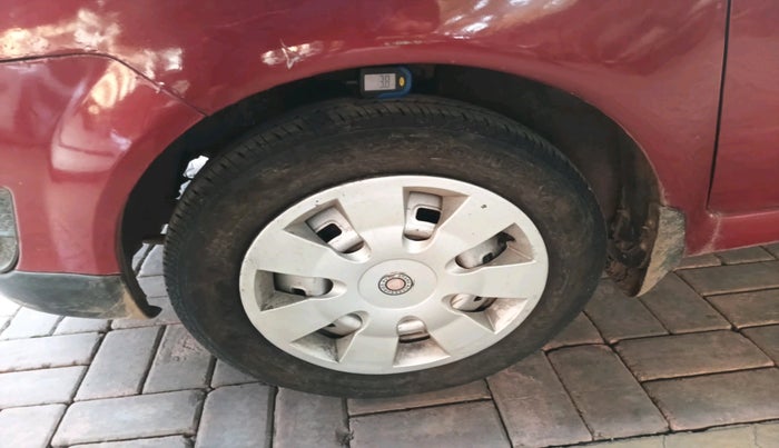 2014 Chevrolet Spark LS 1.0, Petrol, Manual, 32,196 km, tyre