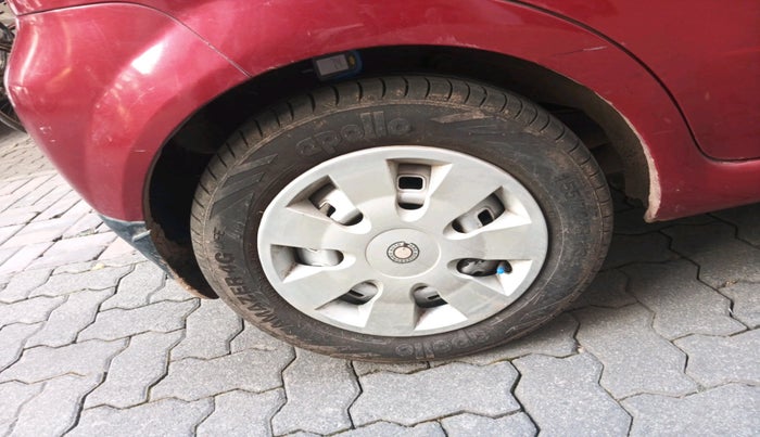 2014 Chevrolet Spark LS 1.0, Petrol, Manual, 32,196 km, tyre