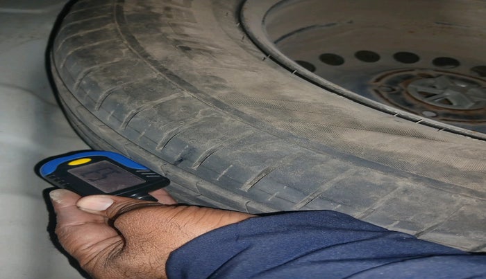 2018 Hyundai Creta E PLUS 1.4 DIESEL, Diesel, Manual, 1,77,741 km, tyre