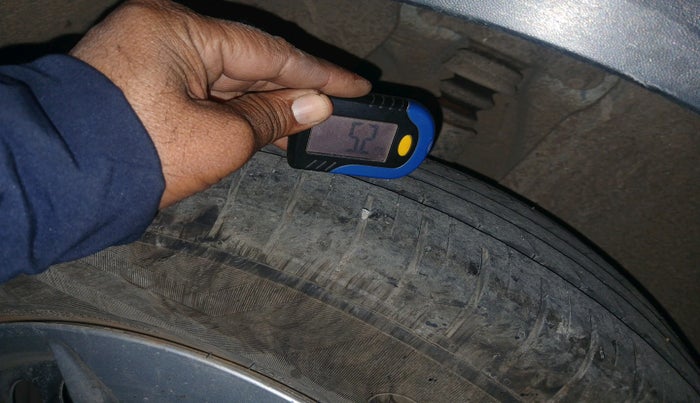 2018 Hyundai Creta E PLUS 1.4 DIESEL, Diesel, Manual, 1,77,741 km, tyre