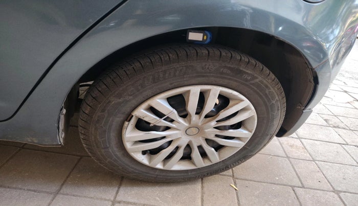 2011 Maruti Swift VXI, Petrol, Manual, 96,463 km, tyre