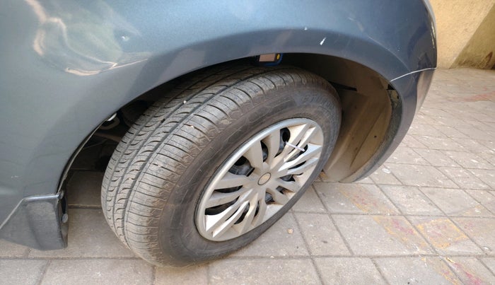 2011 Maruti Swift VXI, Petrol, Manual, 96,463 km, tyre