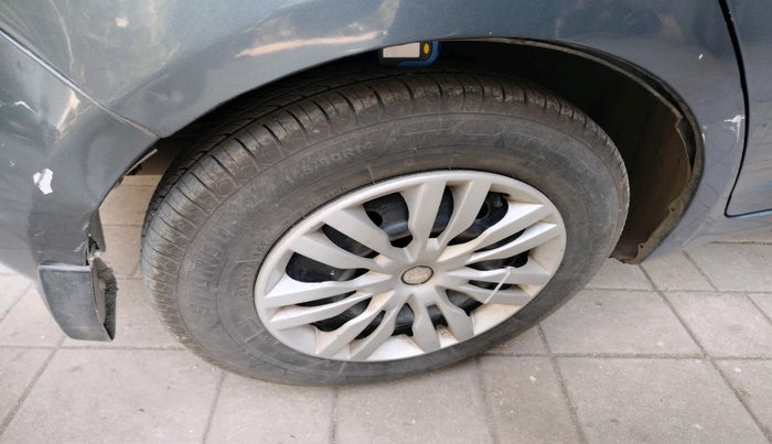 2011 Maruti Swift VXI, Petrol, Manual, 96,463 km, tyre