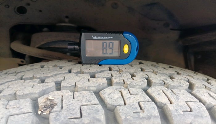 2012 Tata Safari Storme 2.2 VX 4X2, Diesel, Manual, 1,24,012 km, tyre