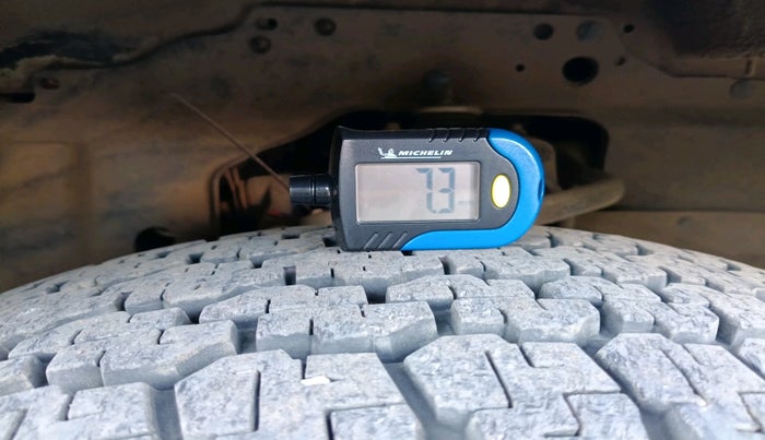 2012 Tata Safari Storme 2.2 VX 4X2, Diesel, Manual, 1,24,012 km, tyre