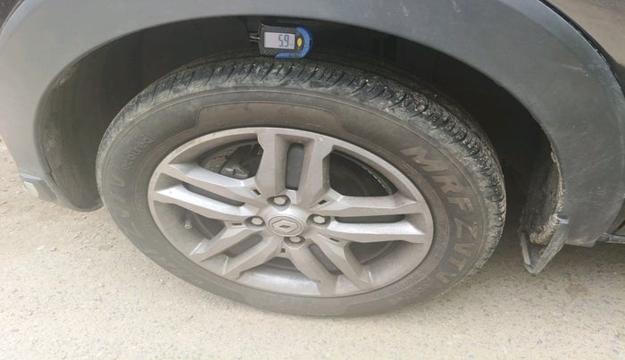 2024 Renault TRIBER RXZ, Petrol, Manual, 11,218 km, tyre