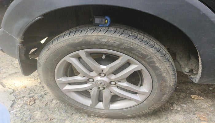 2024 Renault TRIBER RXZ, Petrol, Manual, 11,218 km, tyre