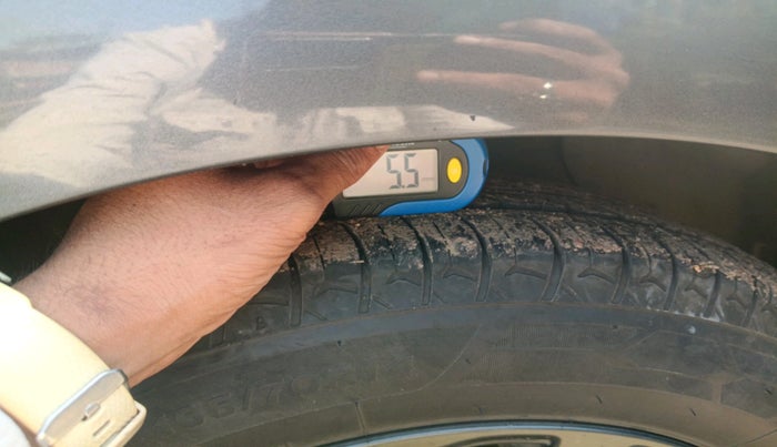 2022 Hyundai GRAND I10 NIOS SPORTZ 1.2 KAPPA VTVT CNG, CNG, Manual, 55,000 km, tyre