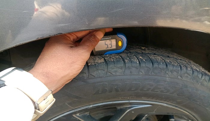 2022 Hyundai GRAND I10 NIOS SPORTZ 1.2 KAPPA VTVT CNG, CNG, Manual, 55,000 km, tyre