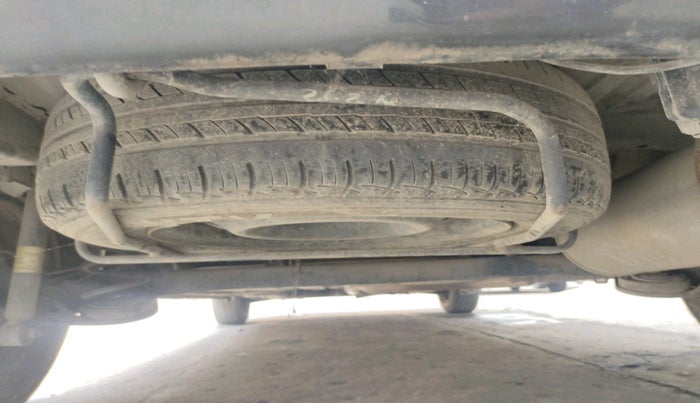 2015 Maruti Ertiga VXI, Petrol, Manual, 46,839 km, tyre