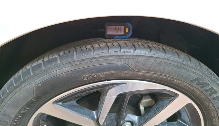 2022 Hyundai GRAND I10 NIOS SPORTZ 1.2 KAPPA VTVT DUAL TONE, Petrol, Manual, 12,839 km, tyre