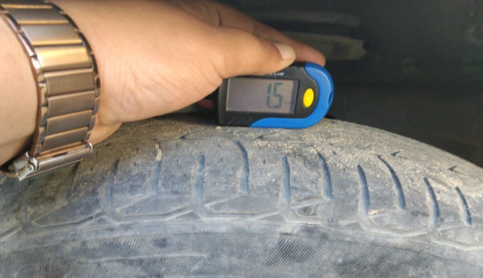 2011 Maruti Swift VDI, Diesel, Manual, 81,576 km, tyre