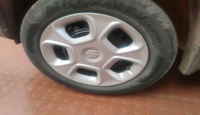 2019 Maruti S PRESSO VXI, Petrol, Manual, 12,441 km, tyre