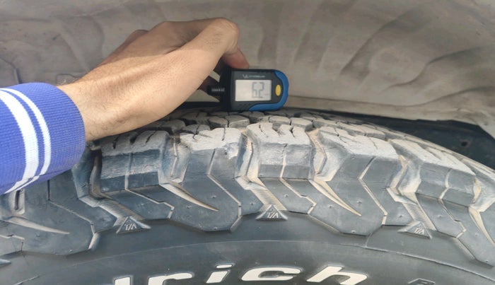 2016 Toyota Fortuner 3.0 4X2 MT, Diesel, Manual, 1,40,571 km, tyre