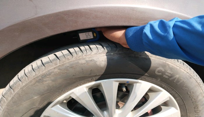 2016 Maruti Ciaz ZDI SHVS, Diesel, Manual, 1,17,439 km, tyre