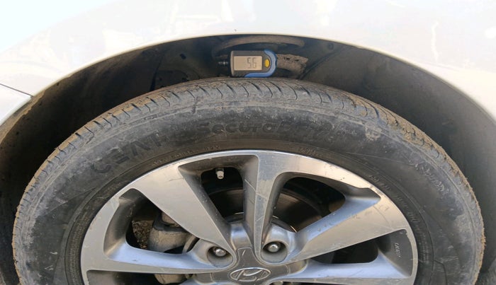 2014 Hyundai Elite i20 ASTA 1.4 CRDI, Diesel, Manual, 1,09,292 km, tyre