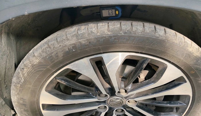 2021 MG HECTOR PLUS SELECT 2.0 DIESEL TURBO MT 7-STR, Diesel, Manual, 61,225 km, tyre