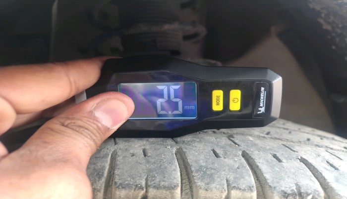 2019 Maruti Dzire ZXI PLUS AMT, Petrol, Automatic, 1,08,934 km, tyre