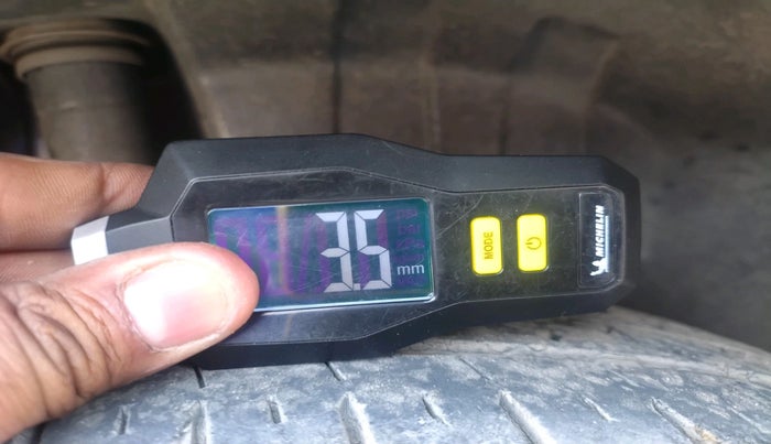 2019 Maruti Dzire ZXI PLUS AMT, Petrol, Automatic, 1,08,934 km, tyre