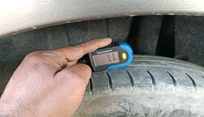 2020 Maruti Swift VXI, Petrol, Manual, 89,602 km, tyre