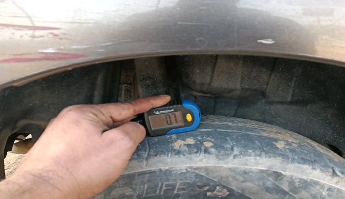 2020 Maruti Swift VXI, Petrol, Manual, 89,602 km, tyre