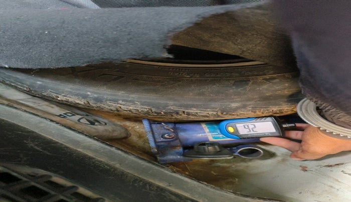 2012 Hyundai i20 ERA 1.4 CRDI, Diesel, Manual, 1,26,057 km, tyre