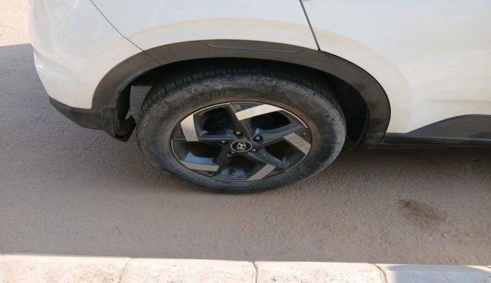 2021 Hyundai VENUE SX 1.0 TURBO IMT, Petrol, Manual, 53,320 km, tyre