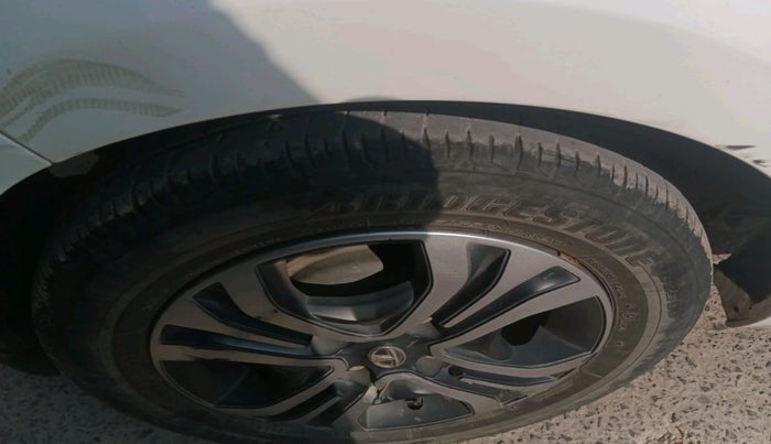 2020 Tata Tiago XZ PETROL, Petrol, Manual, 36,945 km, tyre