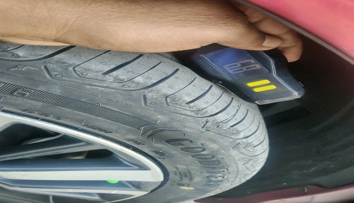 2022 Honda City 1.5L I-DTEC ZX, Diesel, Manual, 75,670 km, tyre