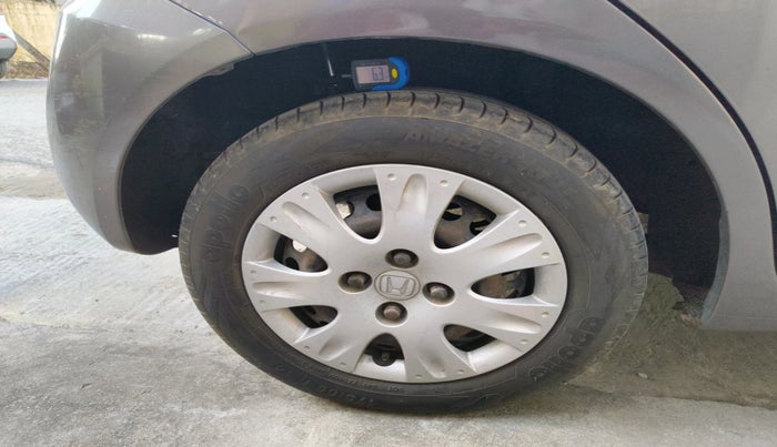 2012 Honda Brio S MT, Petrol, Manual, 69,721 km, tyre