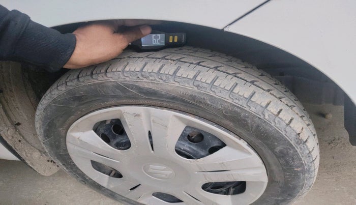 2014 Maruti Wagon R 1.0 VXI, Petrol, Manual, 35,020 km, tyre