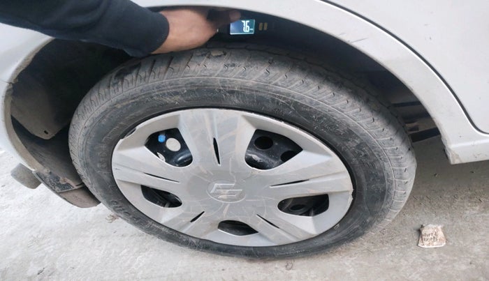 2014 Maruti Wagon R 1.0 VXI, Petrol, Manual, 35,020 km, tyre