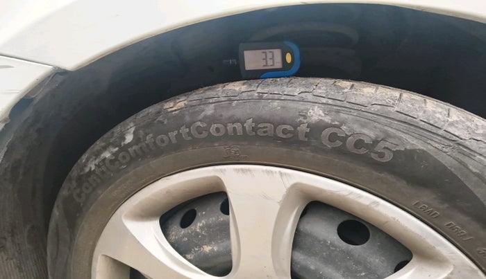 2012 Hyundai Verna FLUIDIC 1.6 CRDI EX, Diesel, Manual, 94,191 km, tyre