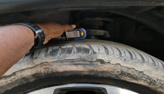 2020 Jeep Compass LIMITED PLUS 2.0 DIESEL 4X4 AT, Diesel, Automatic, 1,60,000 km, tyre