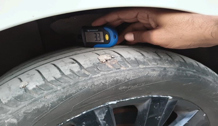 2024 Volkswagen VIRTUS  GT 1.5 TSI DSG , Petrol, Automatic, 30,765 km, tyre