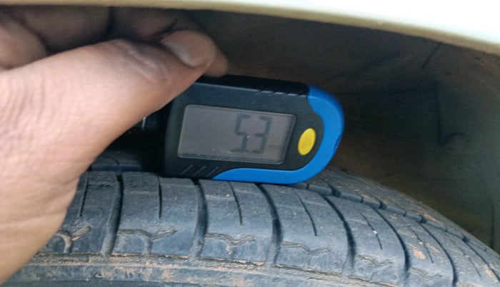 2011 Maruti Alto K10 VXI, Petrol, Manual, 75,432 km, tyre