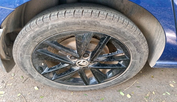 2020 Skoda Rapid AMBITION AT TSI, Petrol, Automatic, 21,389 km, tyre